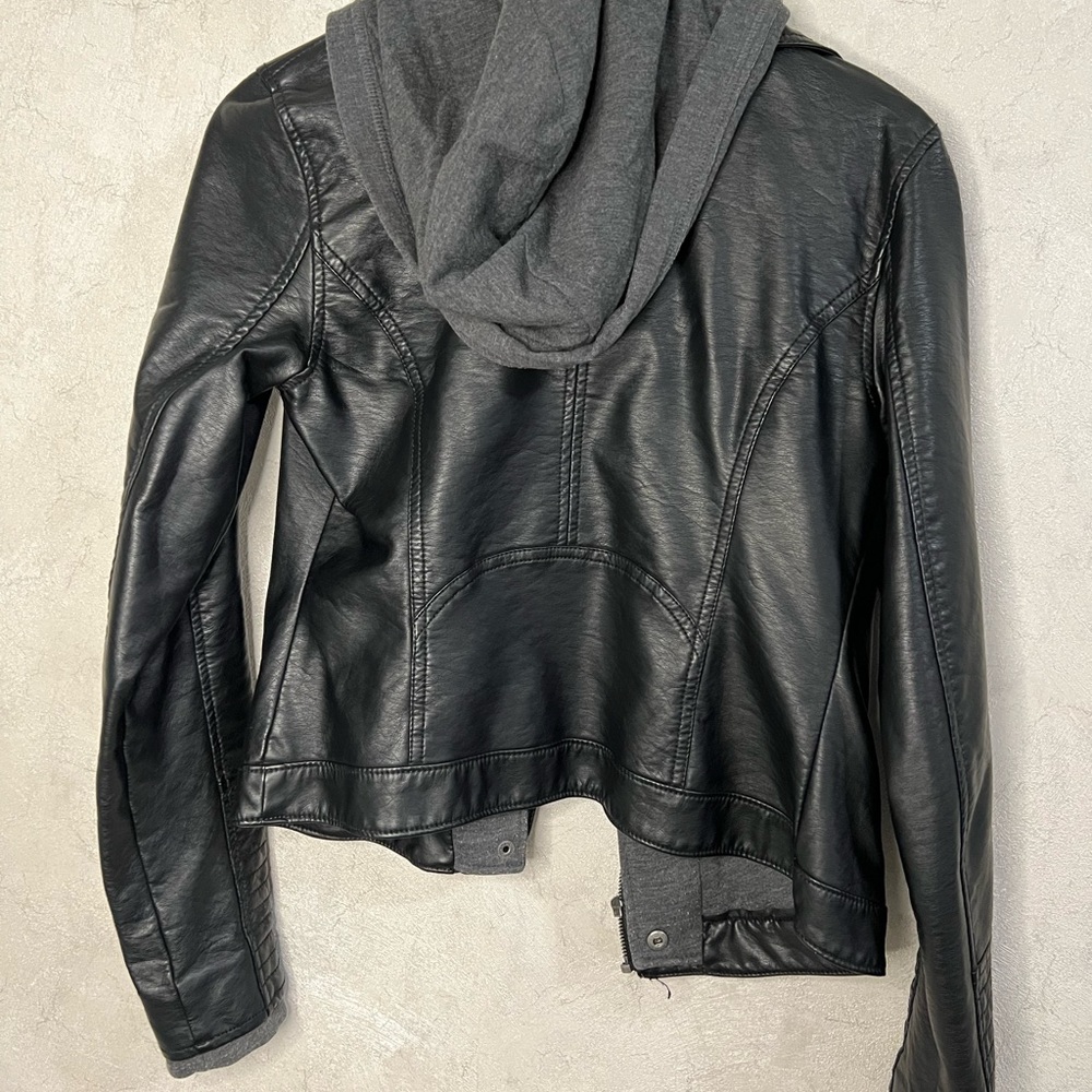 Hollister Leather Jacket - Picture 3 of 3
